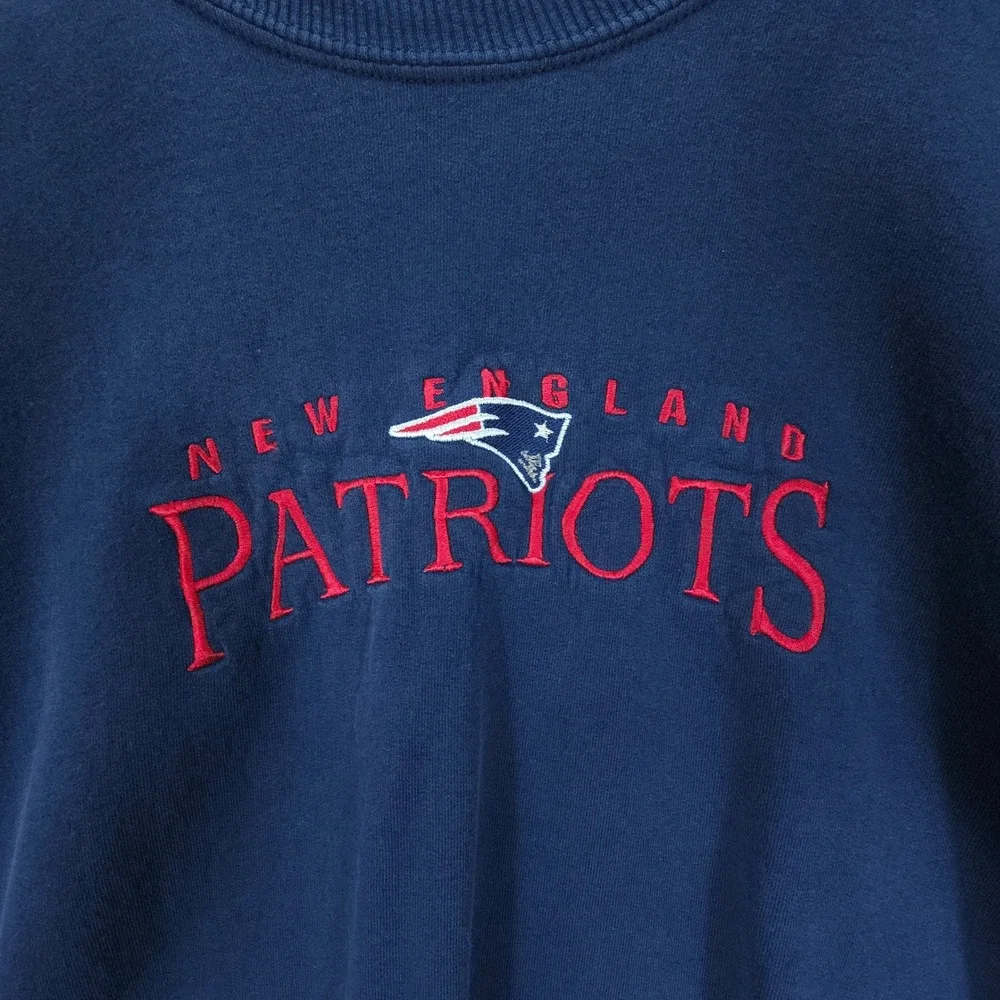 Vintage Gildan New England Patriots Mens XL Navy Blue Embroidered NFL Sweatshirt - Picture 3 of 12